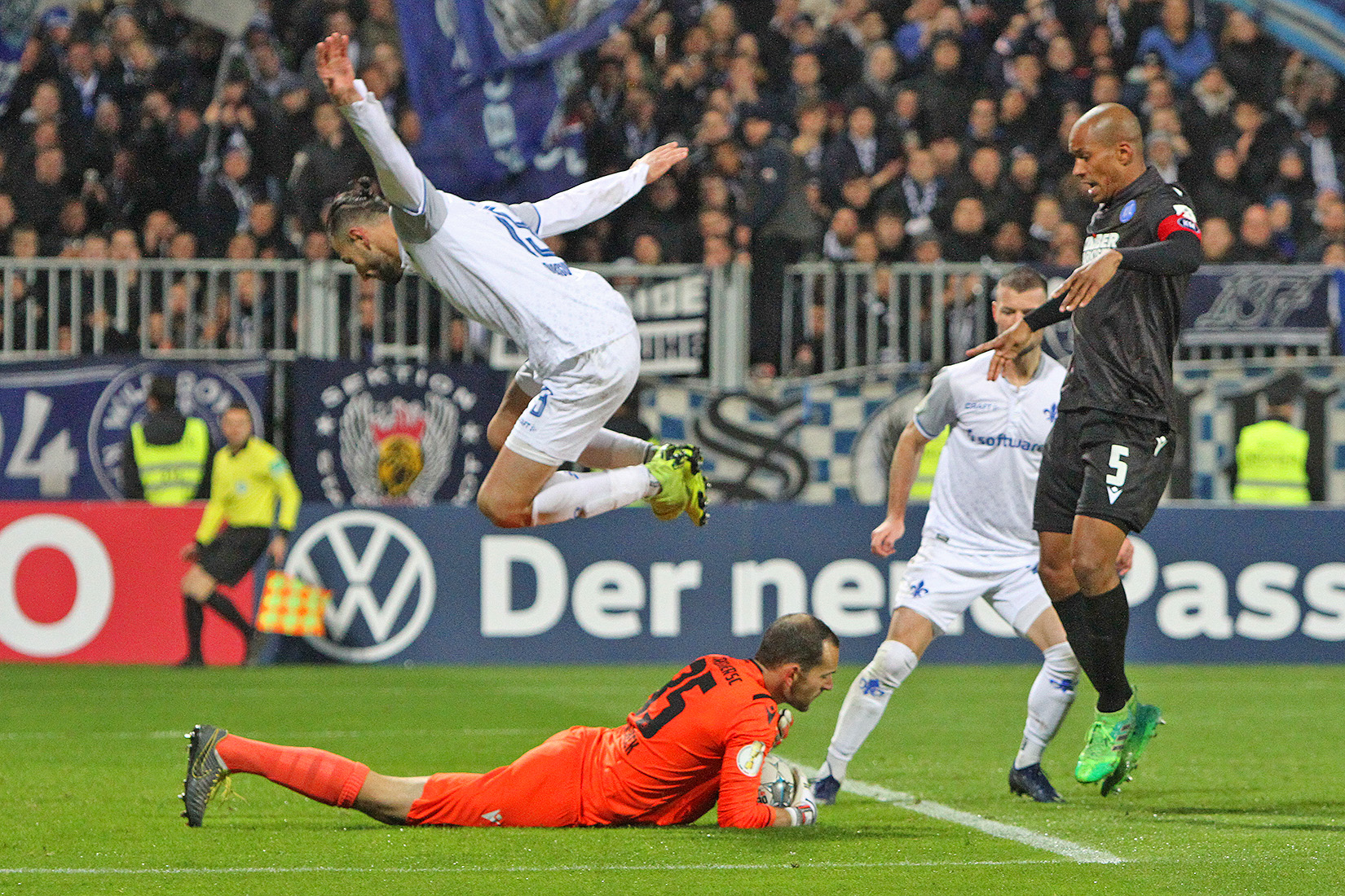 Impressionen vom Pokalspiel gegen den Karlsruher SC