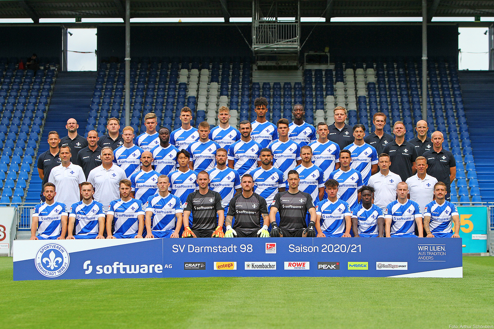 Das offizielle Lilien-Mannschaftsfoto 2020/21