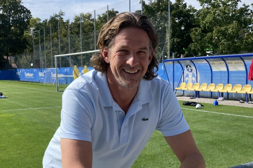 Sportchef Carsten Wehlmann lobt und hofft