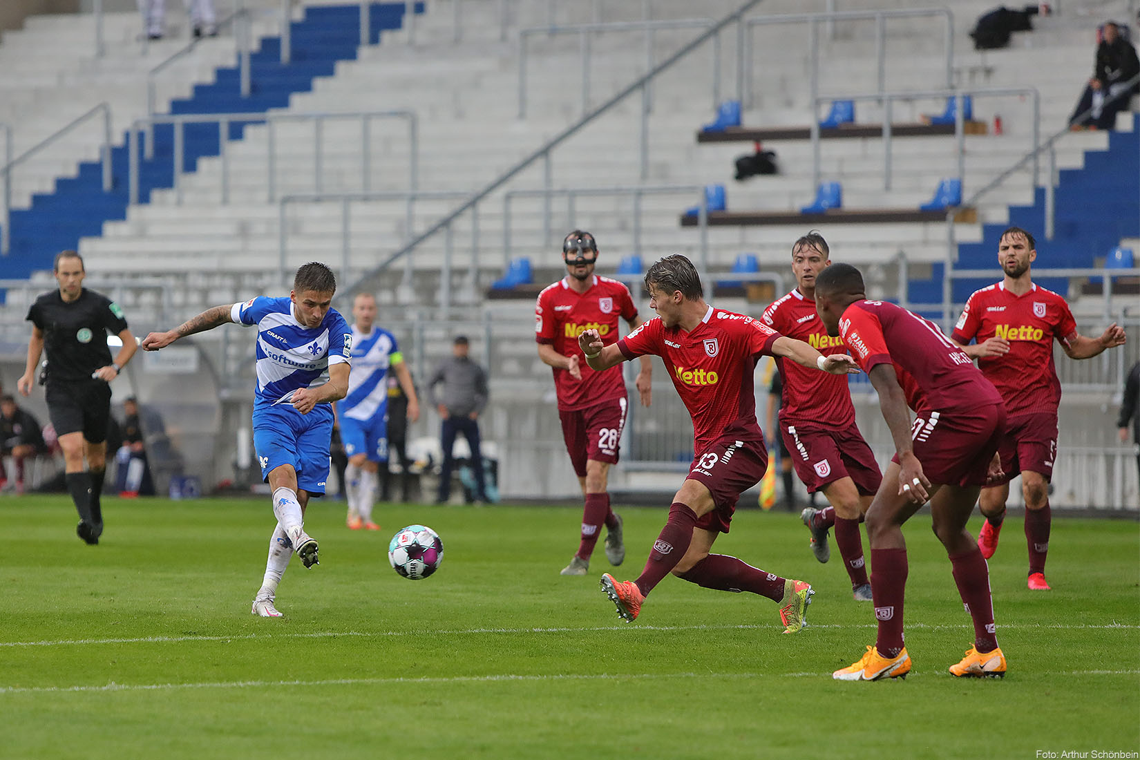 Impressionen vom Spiel gegen Jahn Regensburg