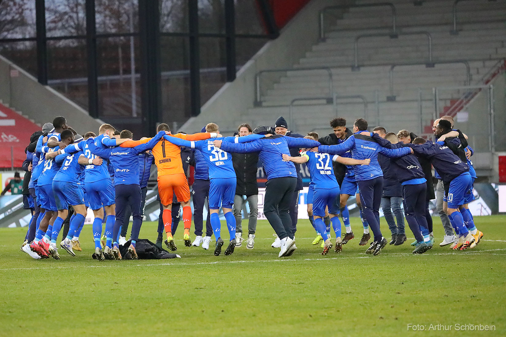 Das Jahr mit dem SV Darmstadt 98 in Bildern