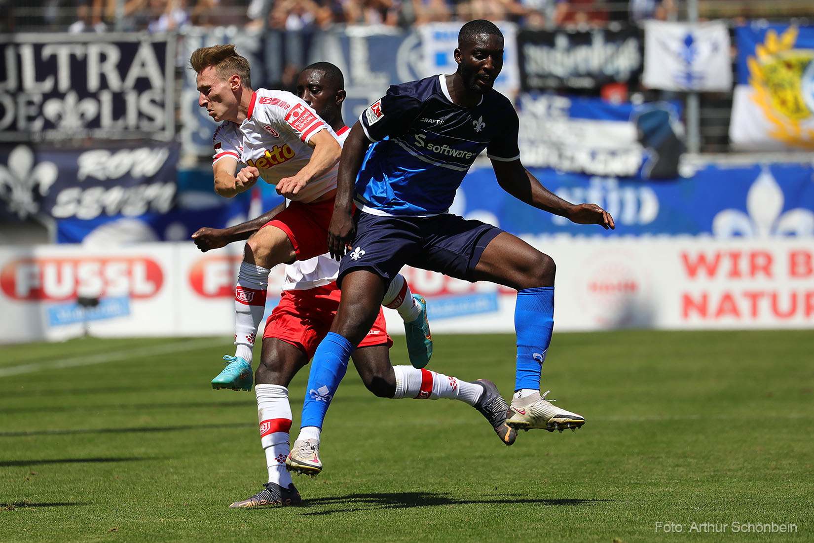 Unsere Bilder vom Spiel gegen Jahn Regensburg
