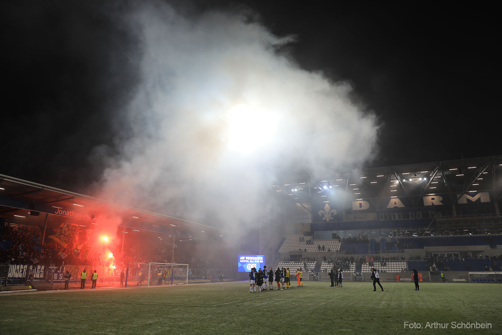 Der ewige Streit um die Pyrotechnik