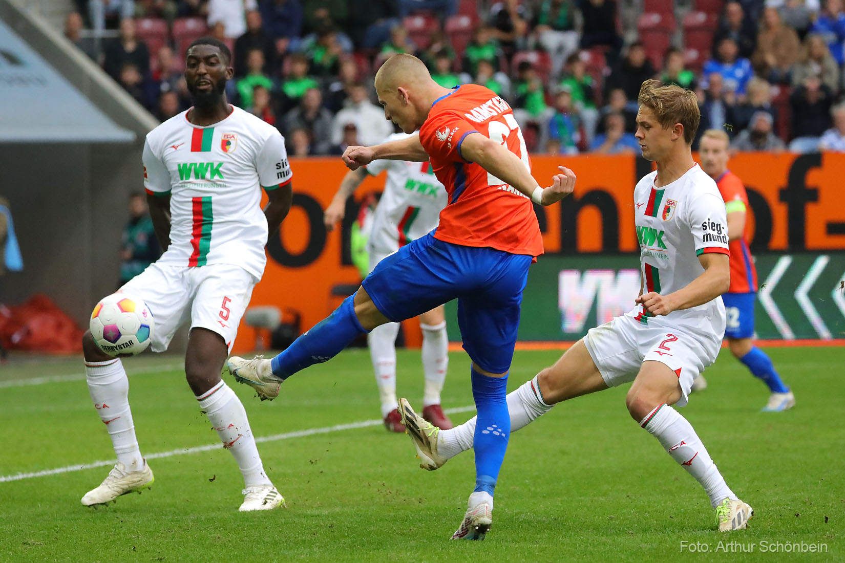 Der FC Augsburg in der Taktik-Analyse