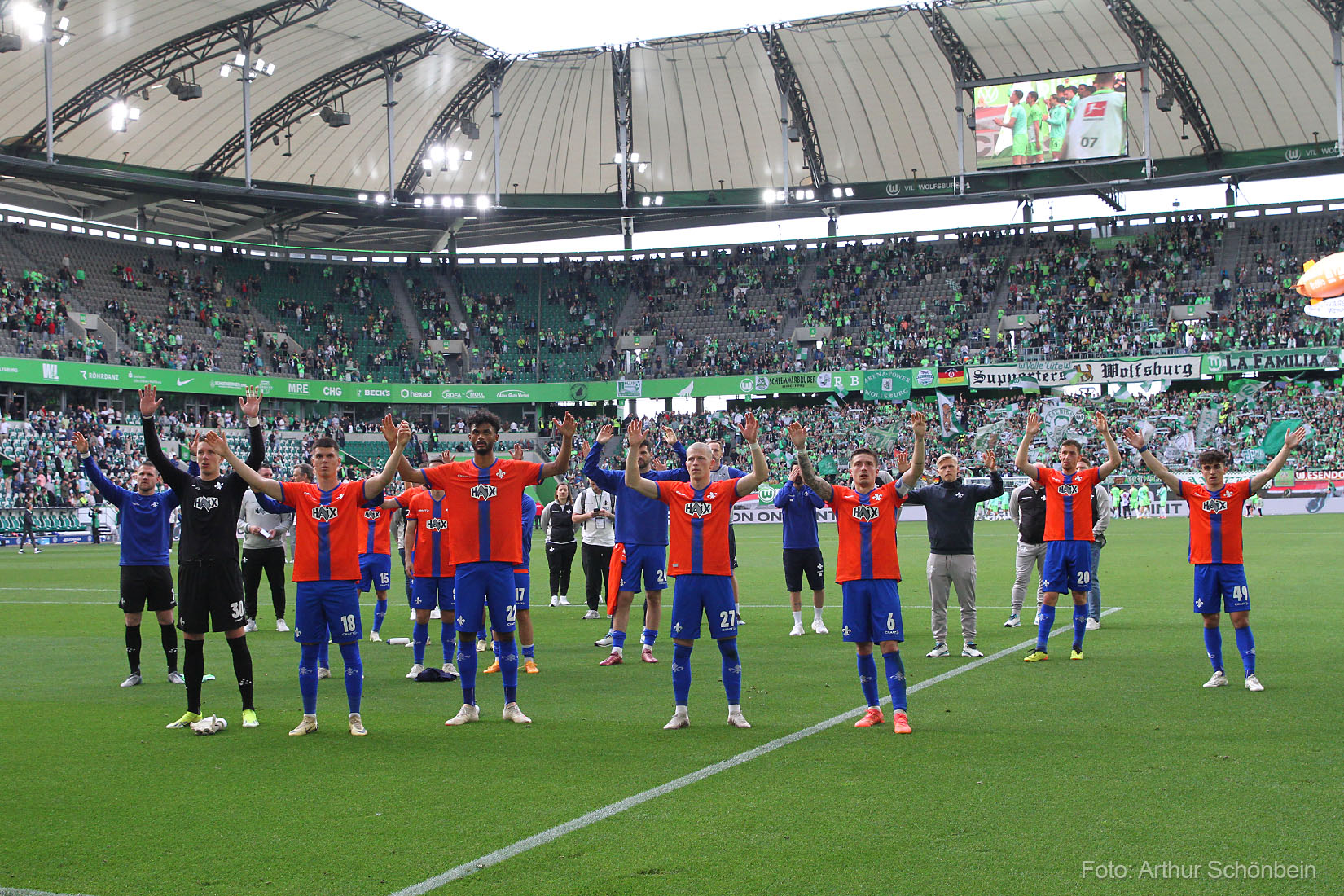 Unsere Bilder vom Spiel in Wolfsburg