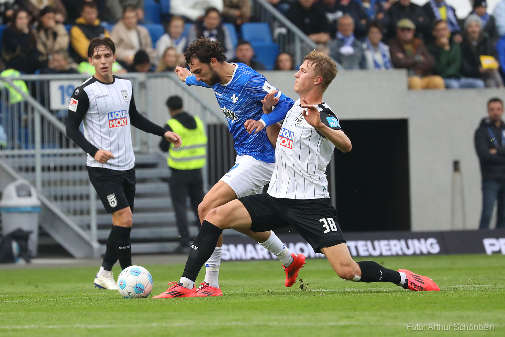 Hornby ist Lilien-Spieler des 10. Spieltags