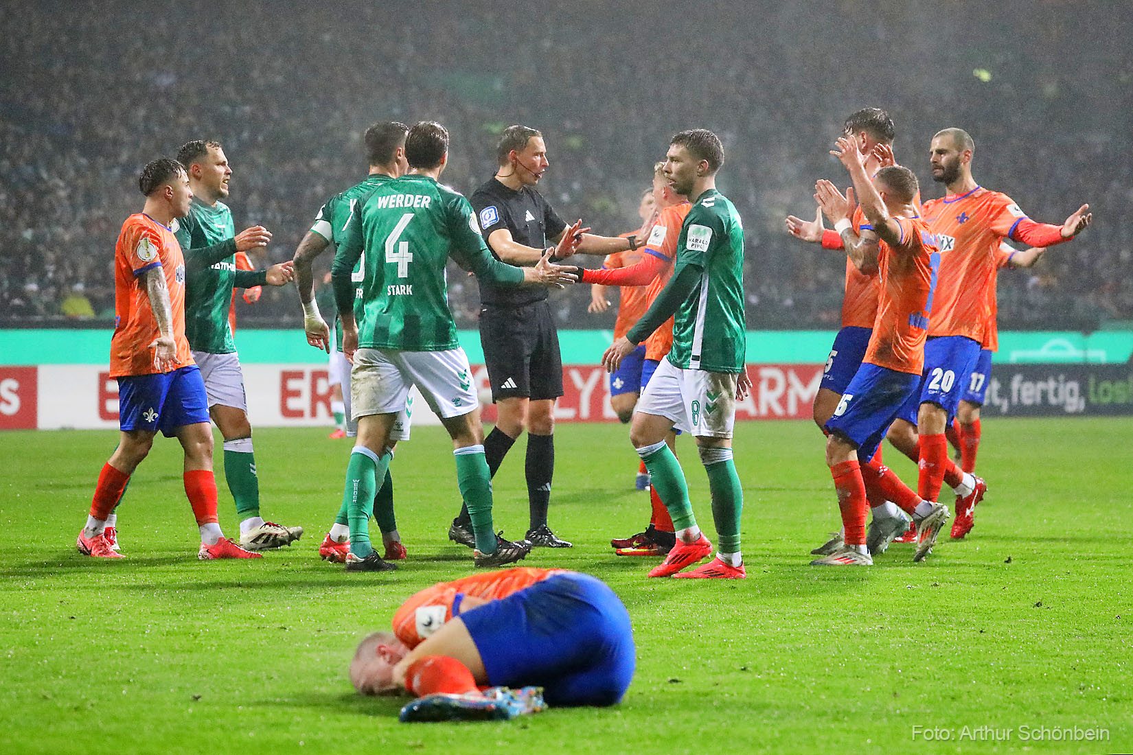 Unsere Bilder vom Pokal-Spiel in Bremen