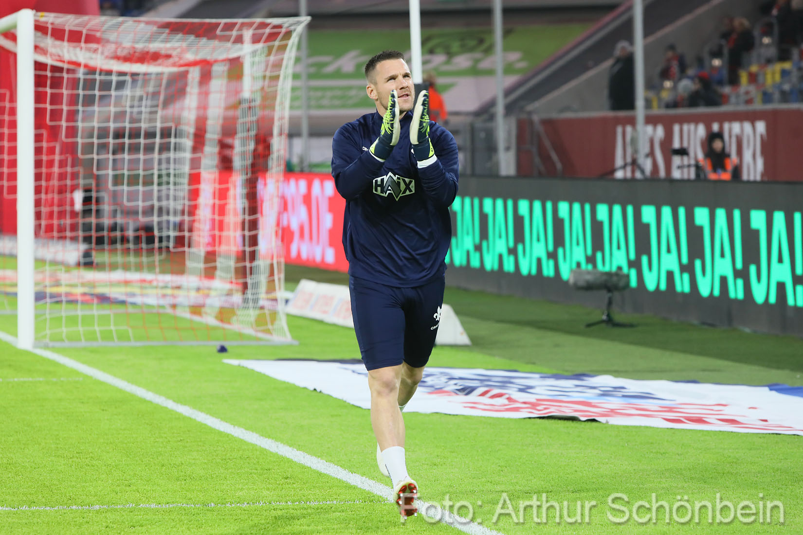 Schuhen ist Lilien-Spieler des 20. Spieltags