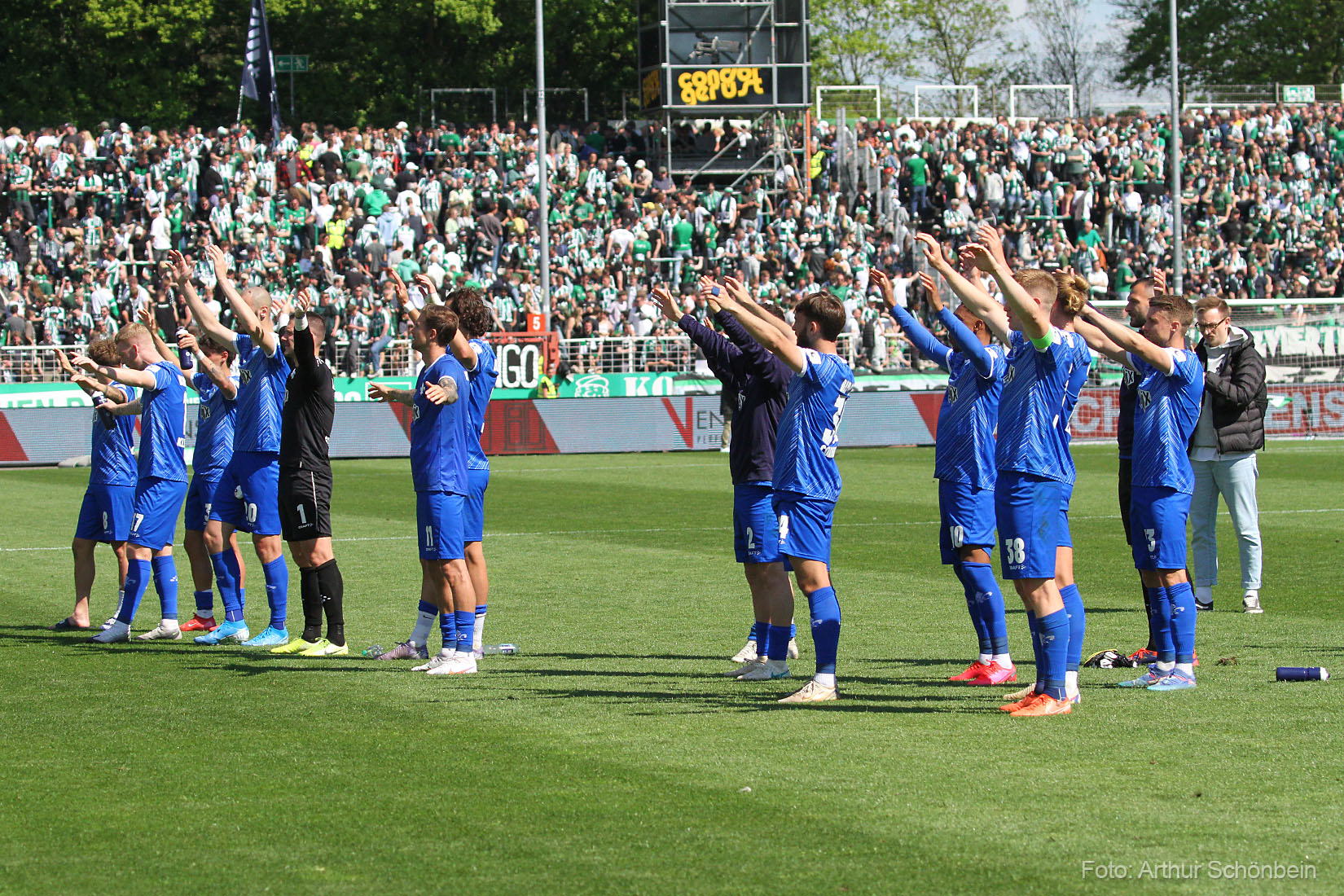 Weitere Spieler-Verabschiedungen gegen Regensburg