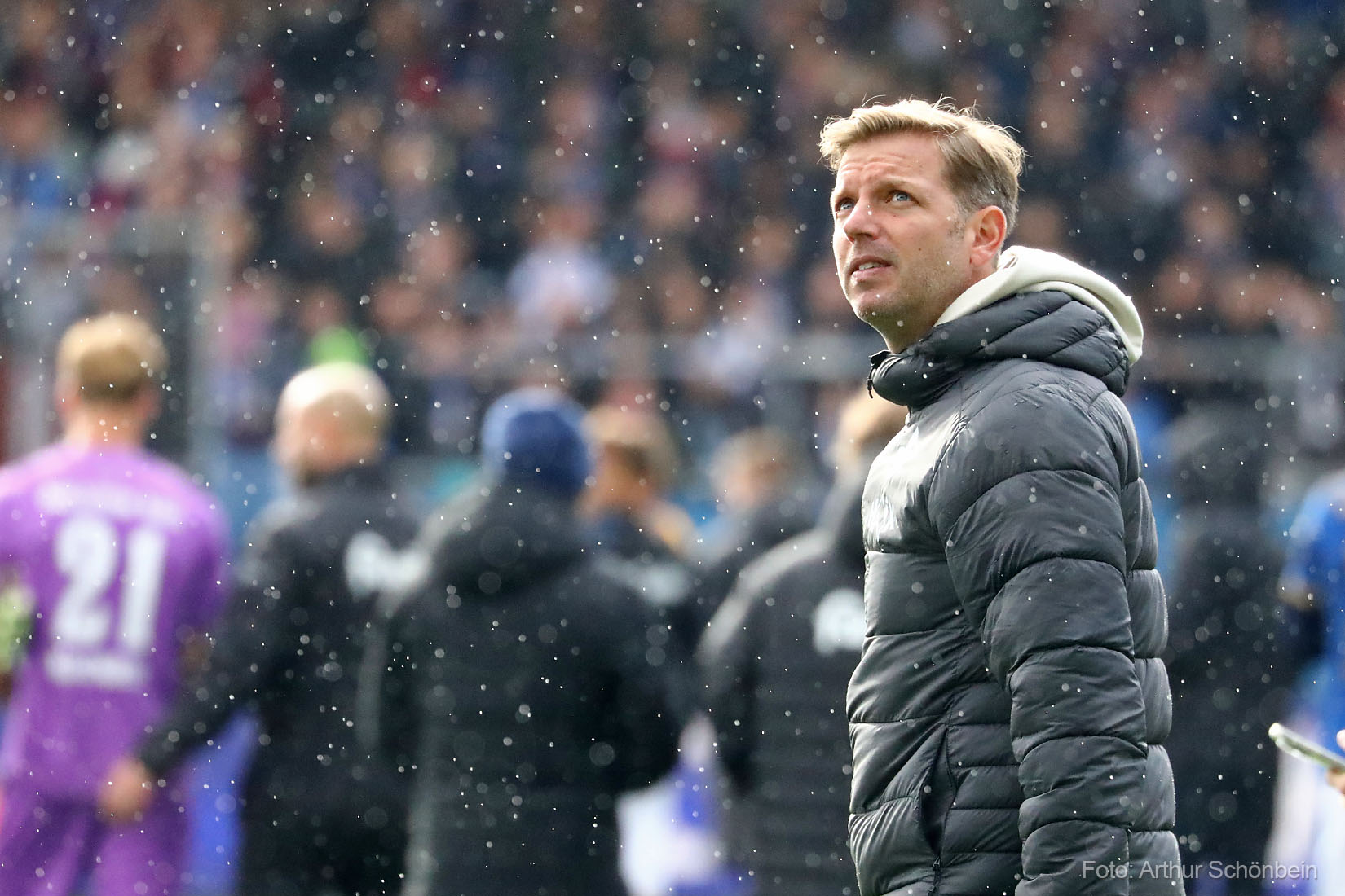 Dreierkette, Wechsel, Schiri – so sah Kohfeldt das Magdeburg-Spiel