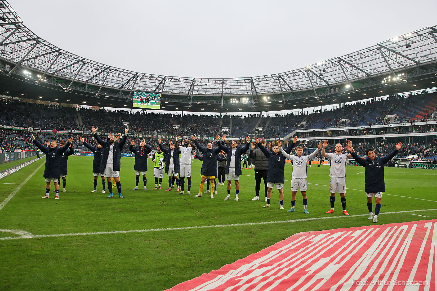 Zeitspiel-Vorwurf: Kohfeldt stellt sich vor seine Spieler