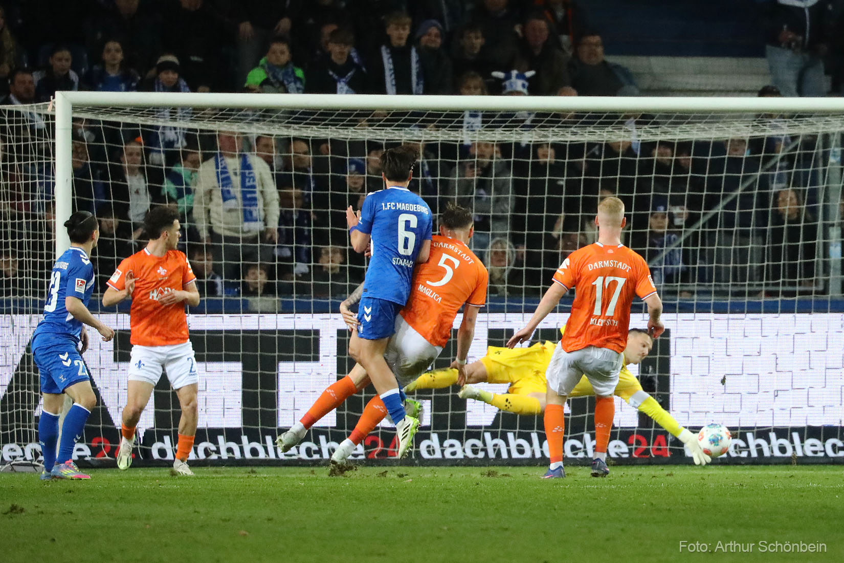 Schuhen ist Lilien-Spieler des 26. Spieltags