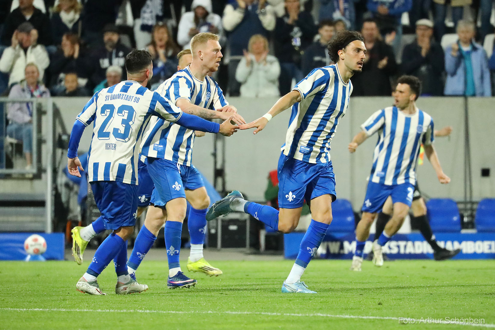 Hornby ist Lilien-Spieler des 31. Spieltags