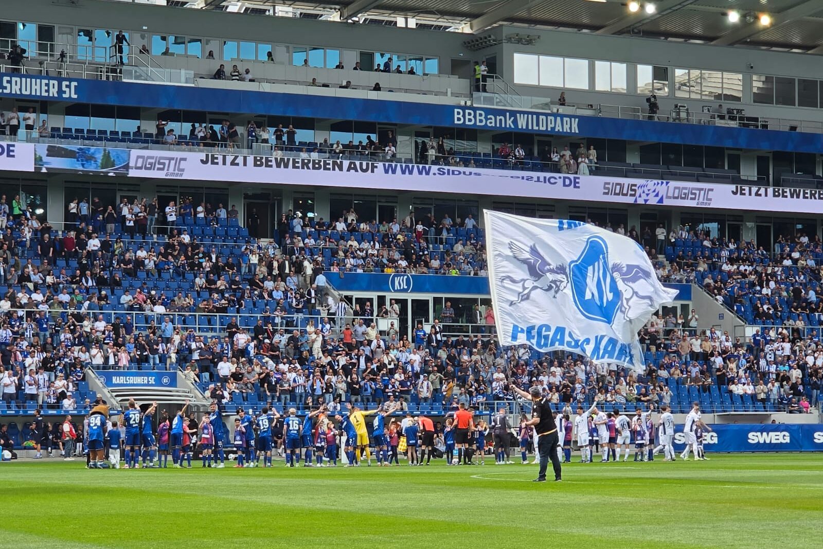 Ersatzgeschwächte Lilien unterliegen in Karlsruhe