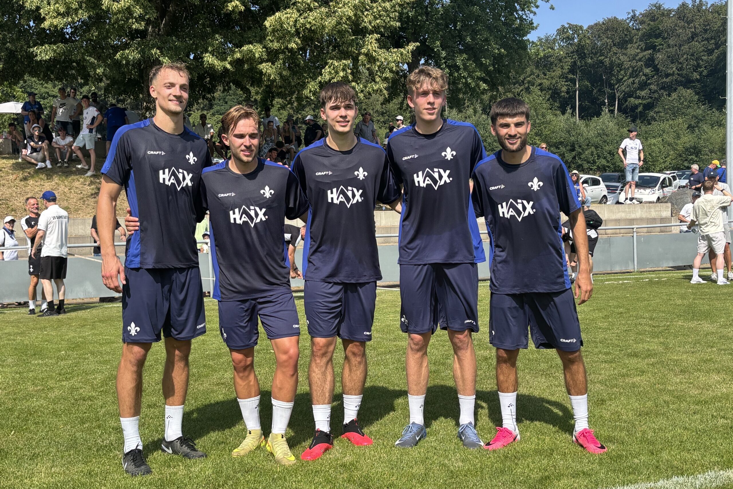 Trainingsauftakt: Fünf Neue und vier Verletzte