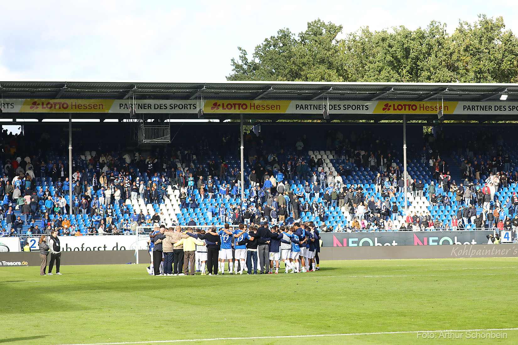 Lilien wollen Süd- und Nordtribüne ausbauen